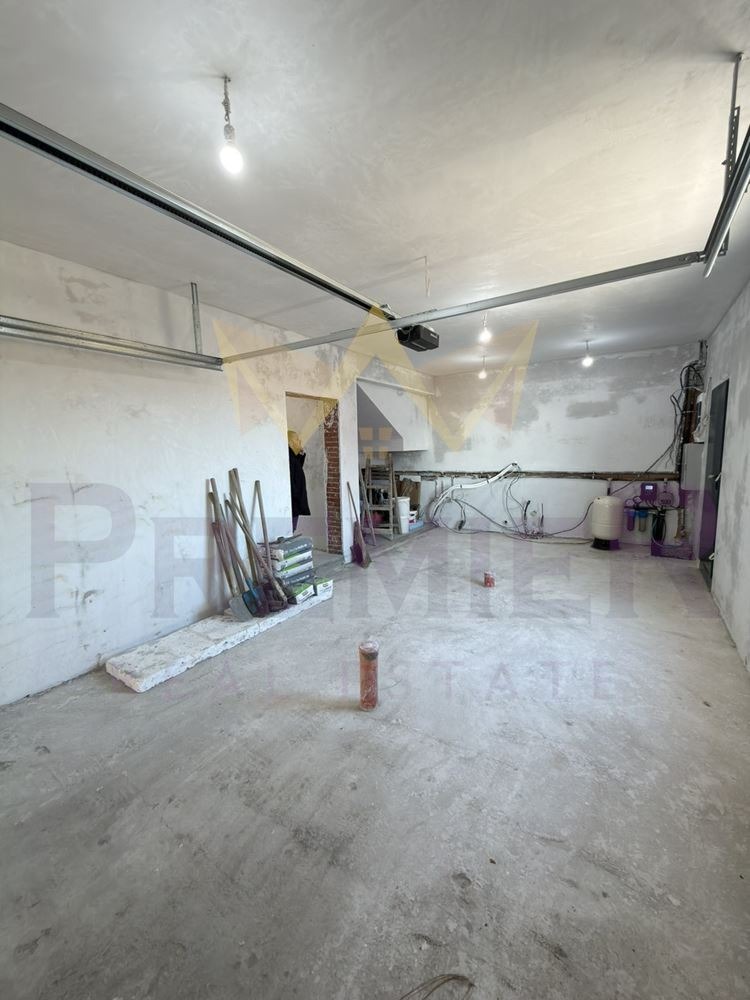 Продава КЪЩА, гр. Варна, Изгрев, снимка 15 - Къщи - 53118716