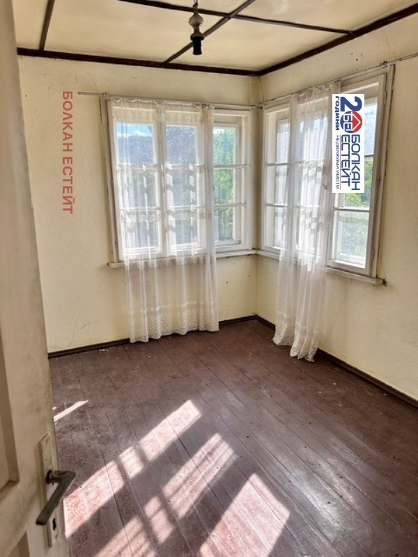 Продава КЪЩА, с. Соколово, област Габрово, снимка 5 - Къщи - 54737045