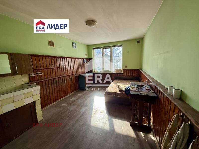 Продава КЪЩА, с. Червена вода, област Русе, снимка 3 - Къщи - 54964464
