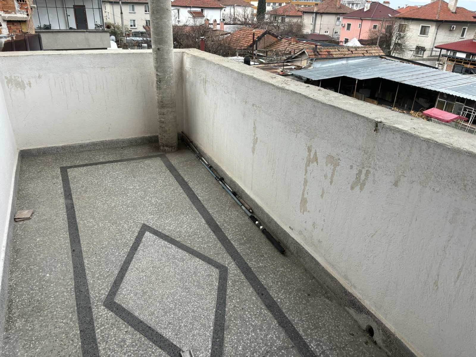 Продава ЕТАЖ ОТ КЪЩА, гр. Карлово, област Пловдив, снимка 9 - Етаж от къща - 54136503