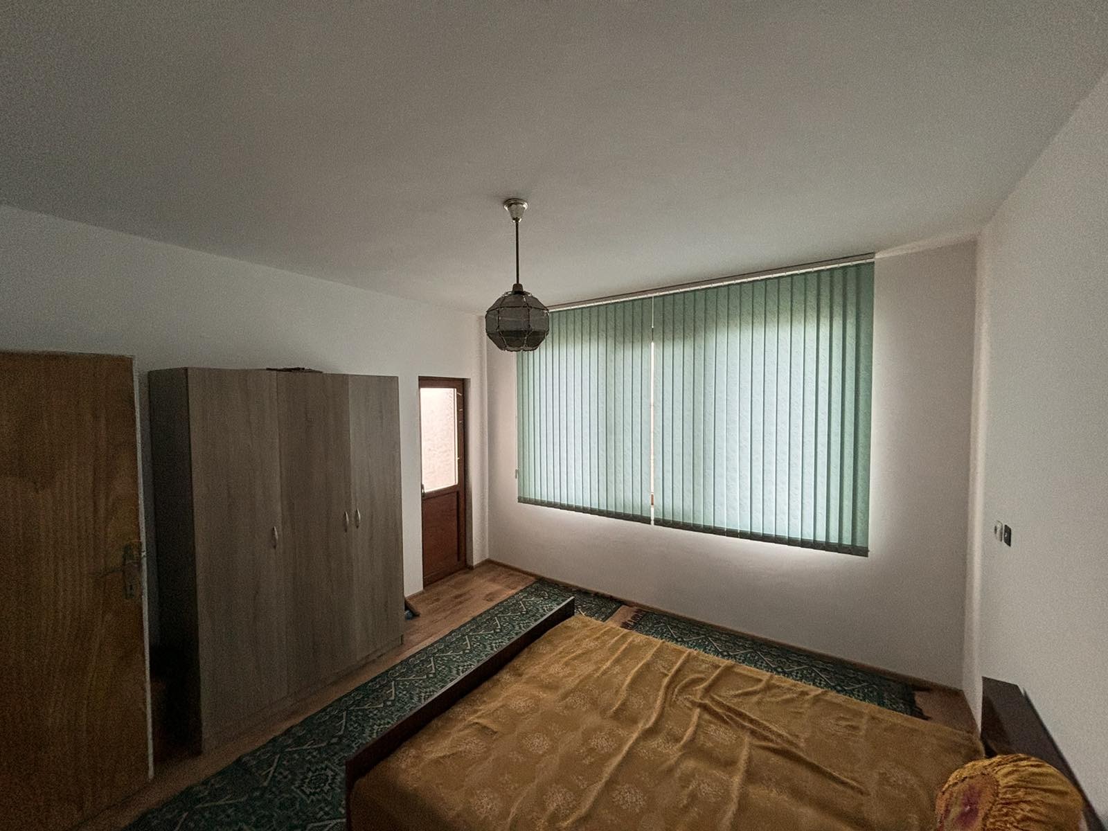 Продава ЕТАЖ ОТ КЪЩА, гр. Карлово, област Пловдив, снимка 6 - Етаж от къща - 54136503