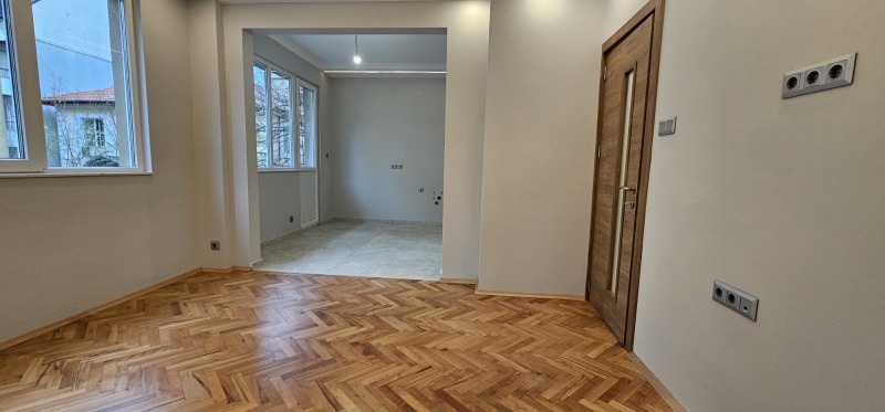 Продава 3-СТАЕН в град София, Лозенец - 103 кв.м / 479 999 € » 938 796.44 лв., ИМОТЕН ЦЕНТЪР БЪЛГАРИЯ 2021