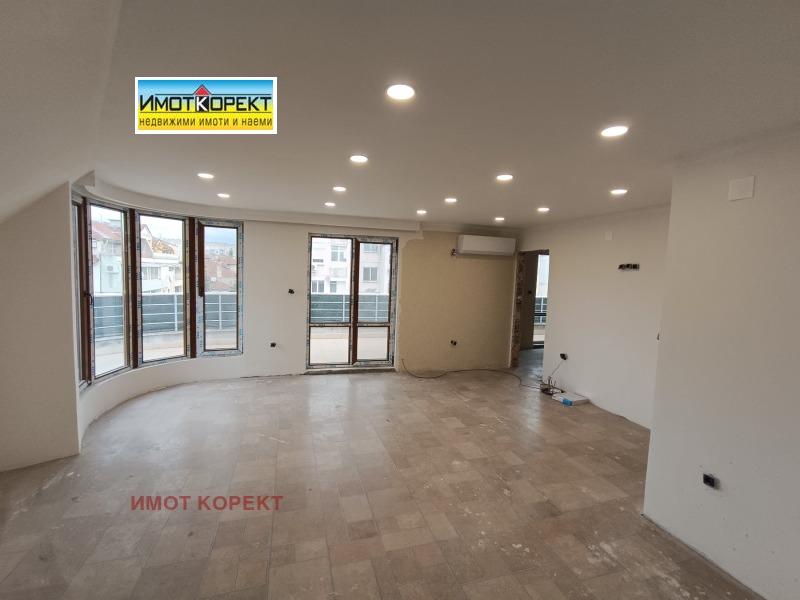 Продается  2 спальни Пазарджик , Център , 102 кв.м | 95535674 - изображение [2]