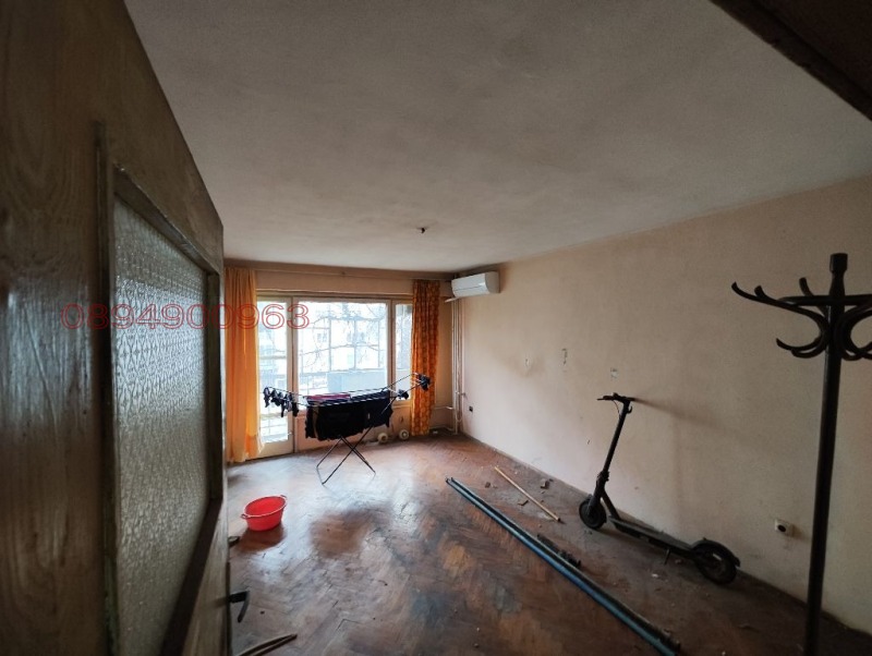 Продава 3-СТАЕН, гр. Шумен, Добруджански, снимка 3 - Апартаменти - 52780511