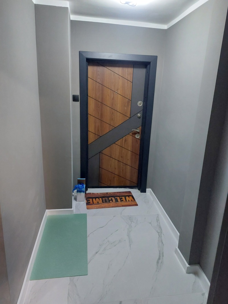 Продава 3-СТАЕН, гр. Враца, Център, снимка 2 - Апартаменти - 53100224