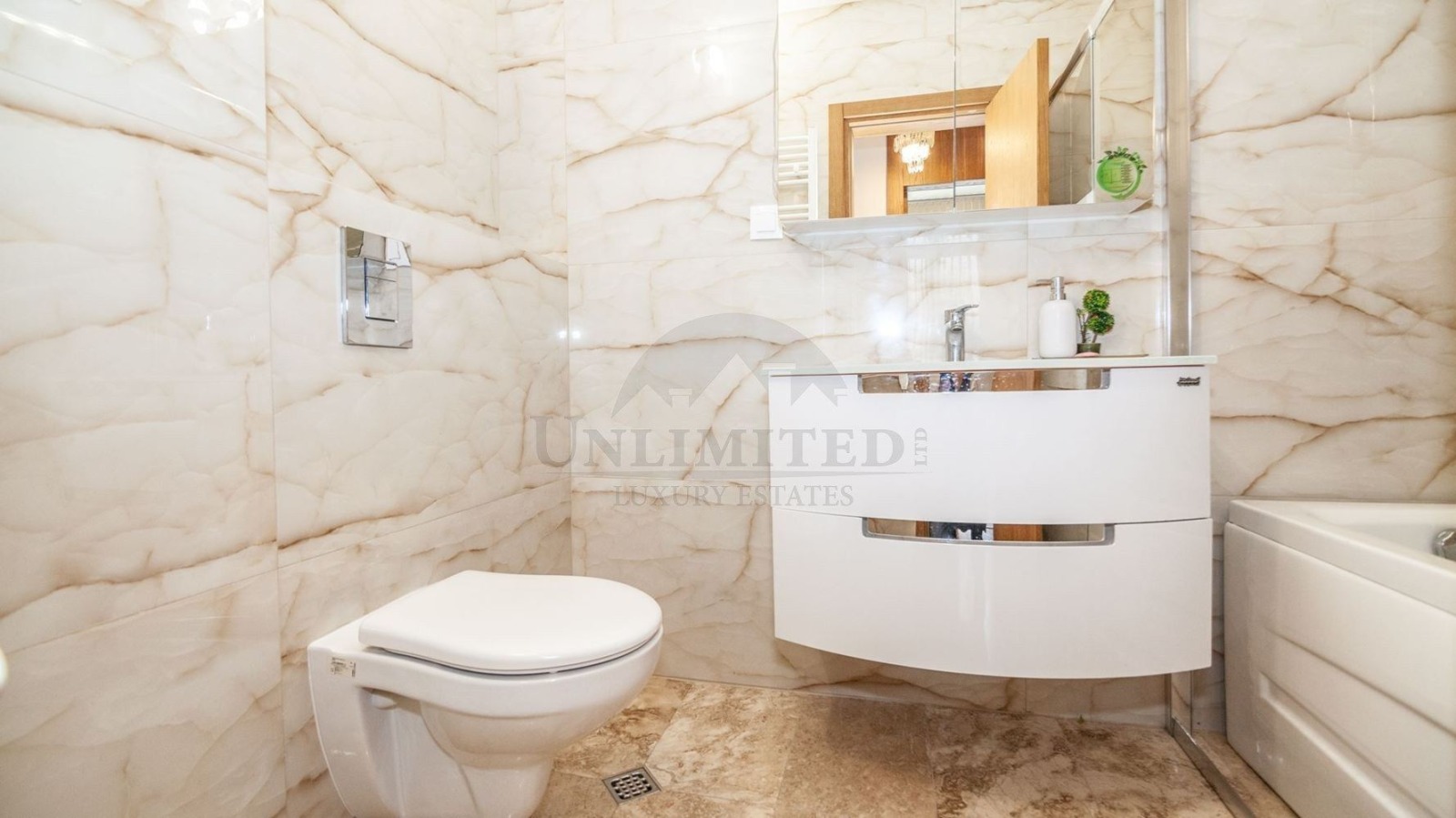 Продава 4-СТАЕН, гр. София, Изток, снимка 17 - Апартаменти - 56344933