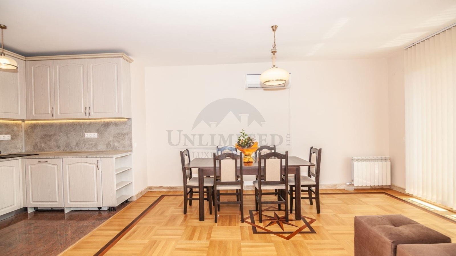Продава 4-СТАЕН, гр. София, Изток, снимка 7 - Апартаменти - 56344933