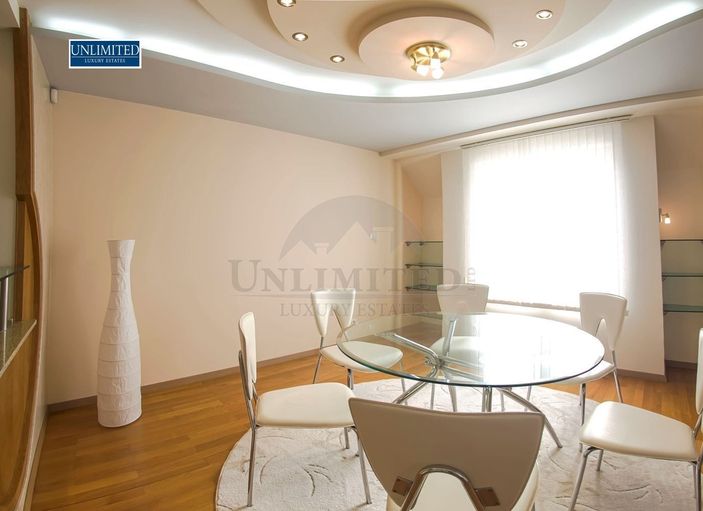 Продава МНОГОСТАЕН, гр. София, Лозенец, снимка 3 - Апартаменти - 54332427