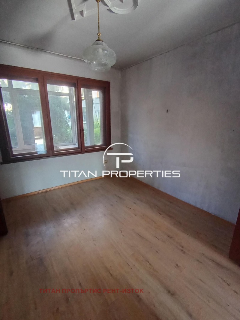 Продава  3-стаен град Бургас , Център , 75 кв.м | 16129909 - изображение [9]