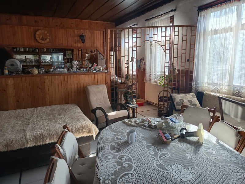 Продава КЪЩА, с. Лесичарка, област Габрово, снимка 13 - Къщи - 52116172