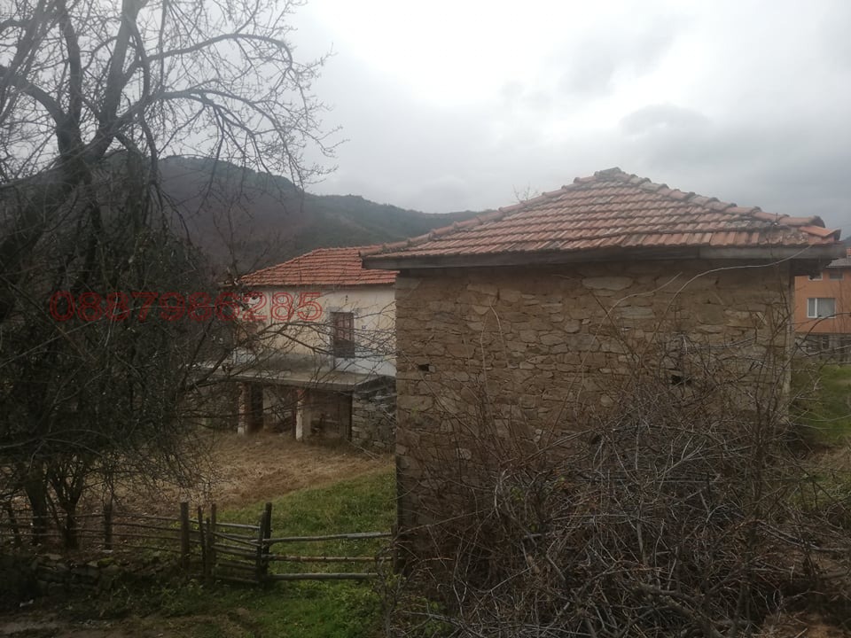 Продава КЪЩА, с. Баните, област Смолян, снимка 3 - Къщи - 55949513