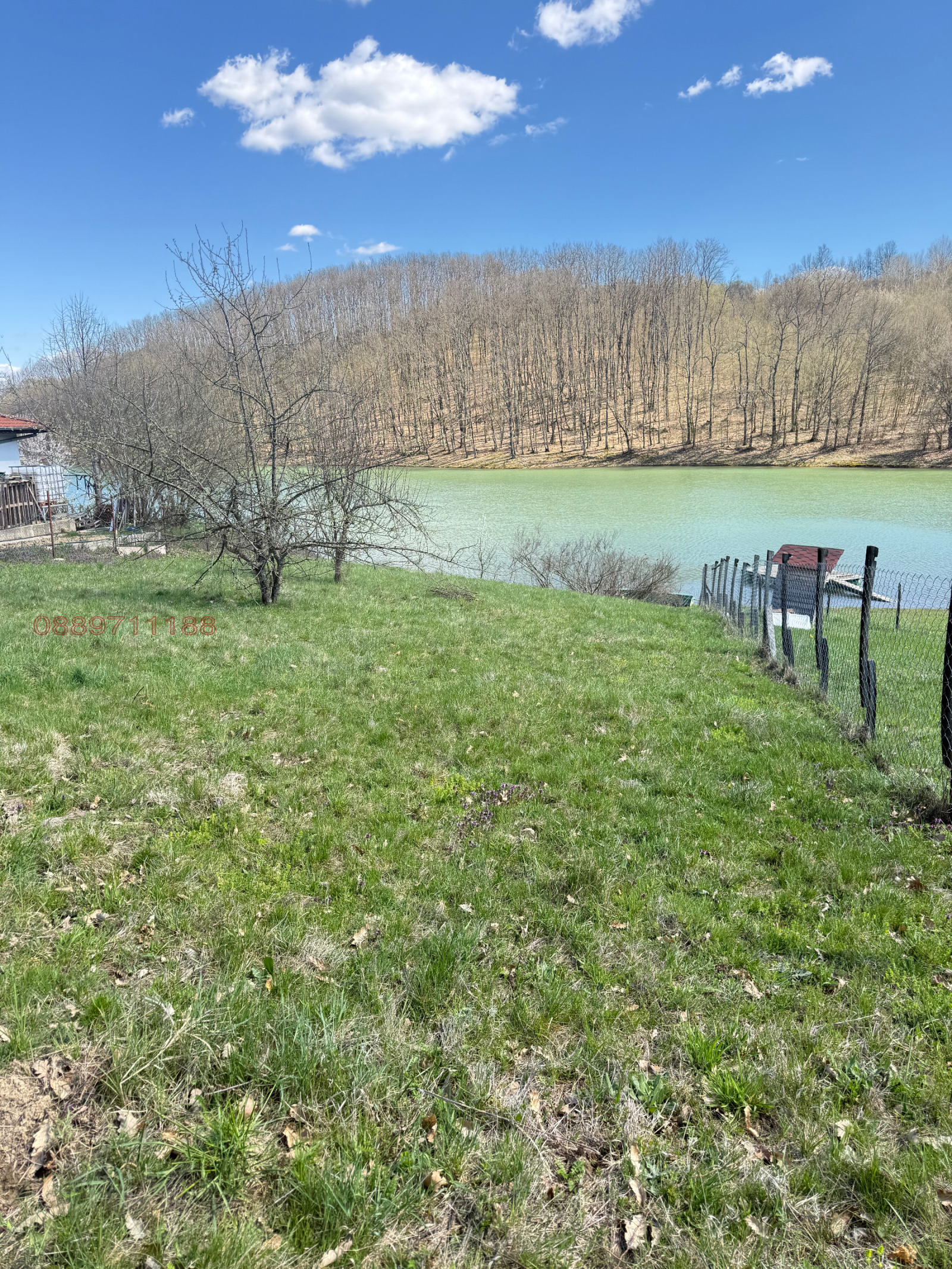 Продава ПАРЦЕЛ, с. Голяма Желязна, област Ловеч