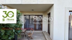 1 slaapkamer k.k. Zlatni pjasatsi, Varna 1