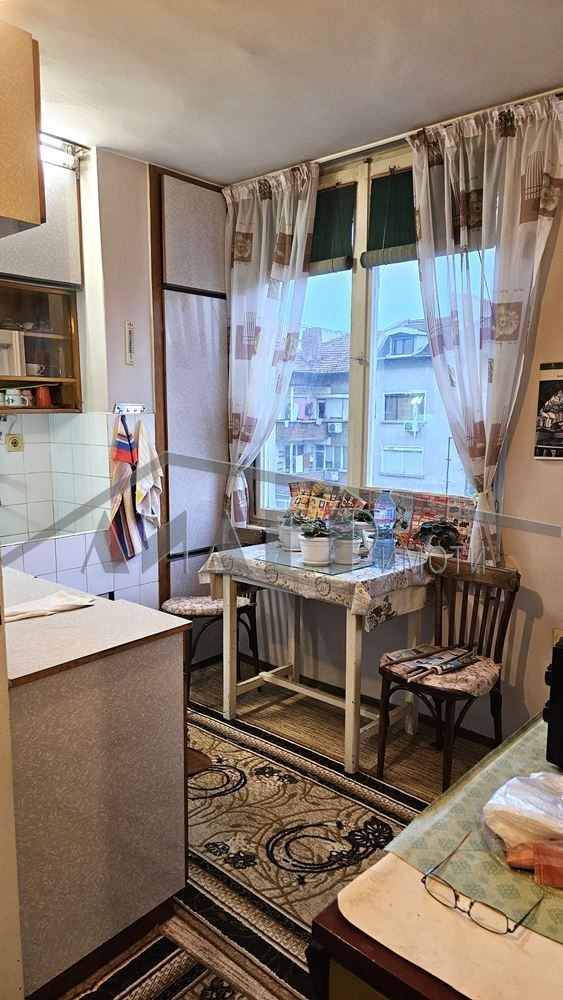 Na sprzedaż  2 sypialnie Plowdiw , Wastaniczeski , 99 mkw | 40950439 - obraz [8]