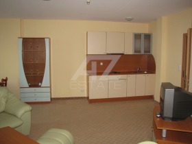 1 bedroom k.k. Zlatni pyasatsi, Varna 1