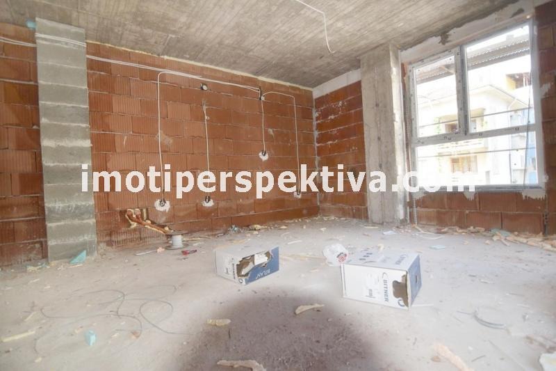 Продава  3-стаен град Пловдив , Кючук Париж , 92 кв.м | 28804092 - изображение [2]