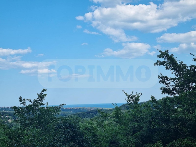 In vendita  Complotto Varna , m-t Borovets - iug , 2474 mq | 55106797