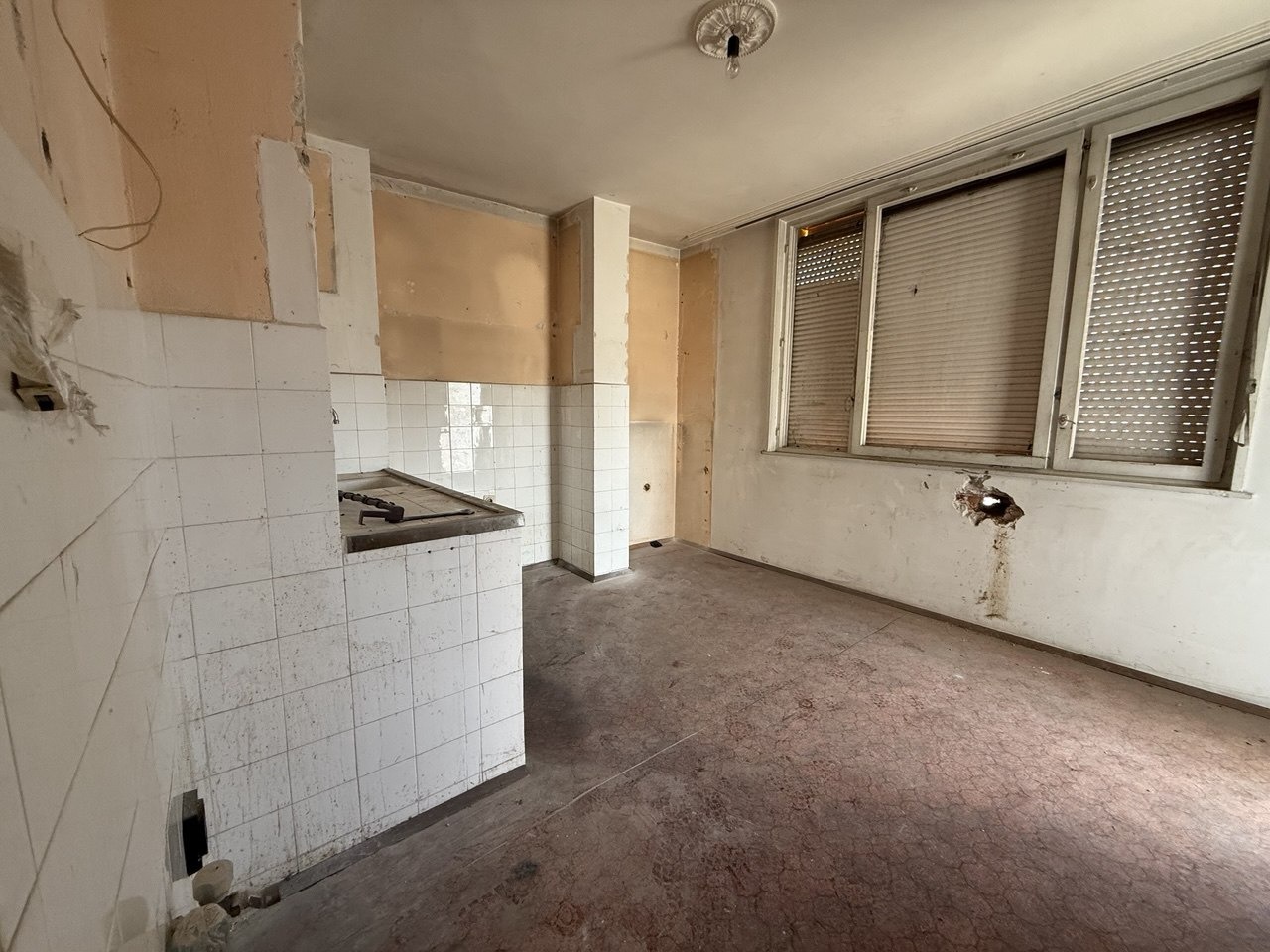 Продава 3-СТАЕН, гр. Габрово, Младост, снимка 2 - Апартаменти - 53073500