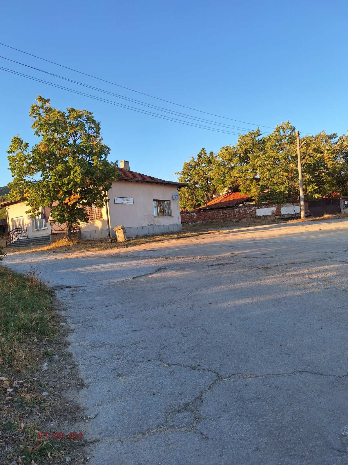 Продава ПАРЦЕЛ, с. Подгорие, област София област