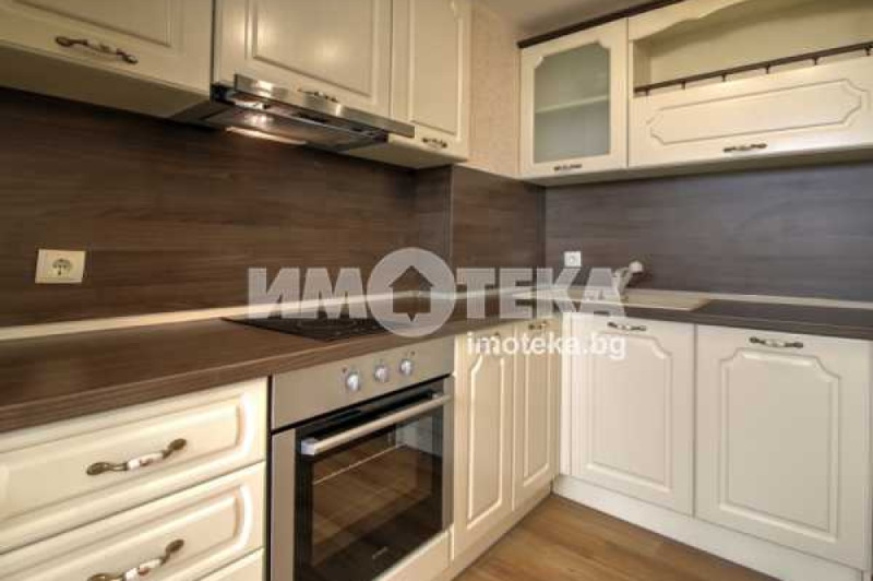 Продава МНОГОСТАЕН в област Варна, с. Шкорпиловци - 134 кв.м / 268 000 € » 524 162.44 лв., ИМОТЕКА