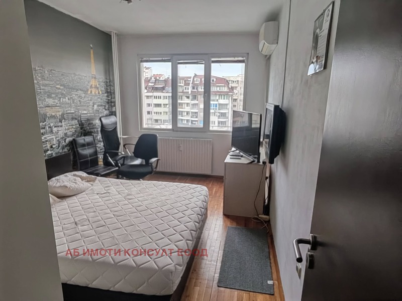 Продава 2-СТАЕН, гр. София, Лагера, снимка 2 - Апартаменти - 52775026