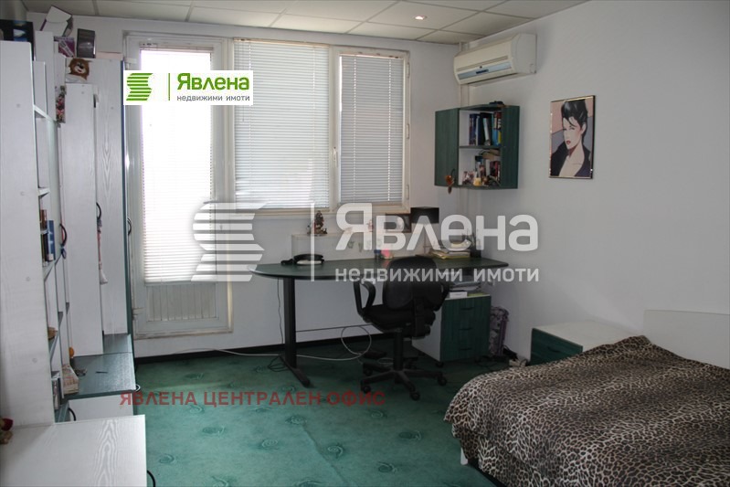 Продава 3-СТАЕН, гр. София, Света Троица, снимка 12 - Aпартаменти - 48217079