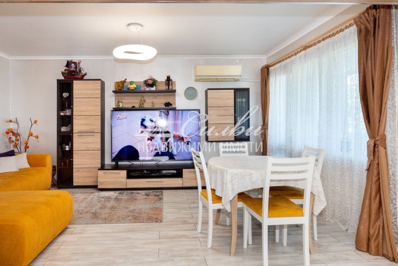 Продава  3-стаен град Шумен , Херсон , 82 кв.м | 34496071