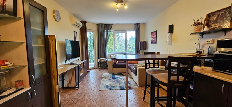 En venta  2 dormitorios Varna , k.k. Zlatni pyasatsi , 87 metros cuadrados | 67805826 - imagen [2]