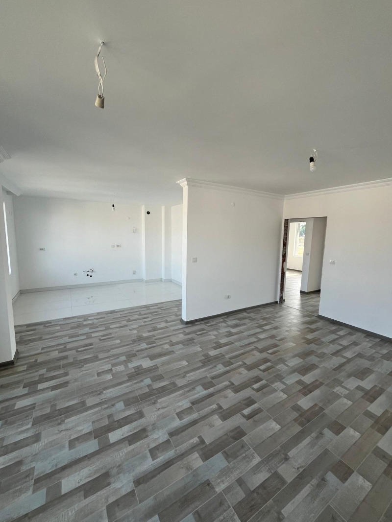 Продава  4-стаен област Кърджали , гр. Момчилград , 132 кв.м | 25546914 - изображение [6]