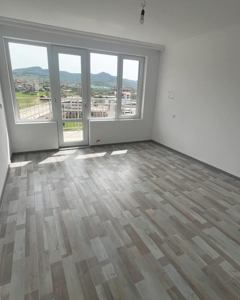 Продава  4-стаен област Кърджали , гр. Момчилград , 132 кв.м | 25546914 - изображение [3]