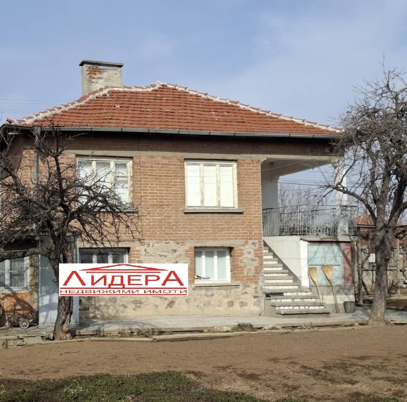 Продава КЪЩА, с. Чешнегирово, област Пловдив