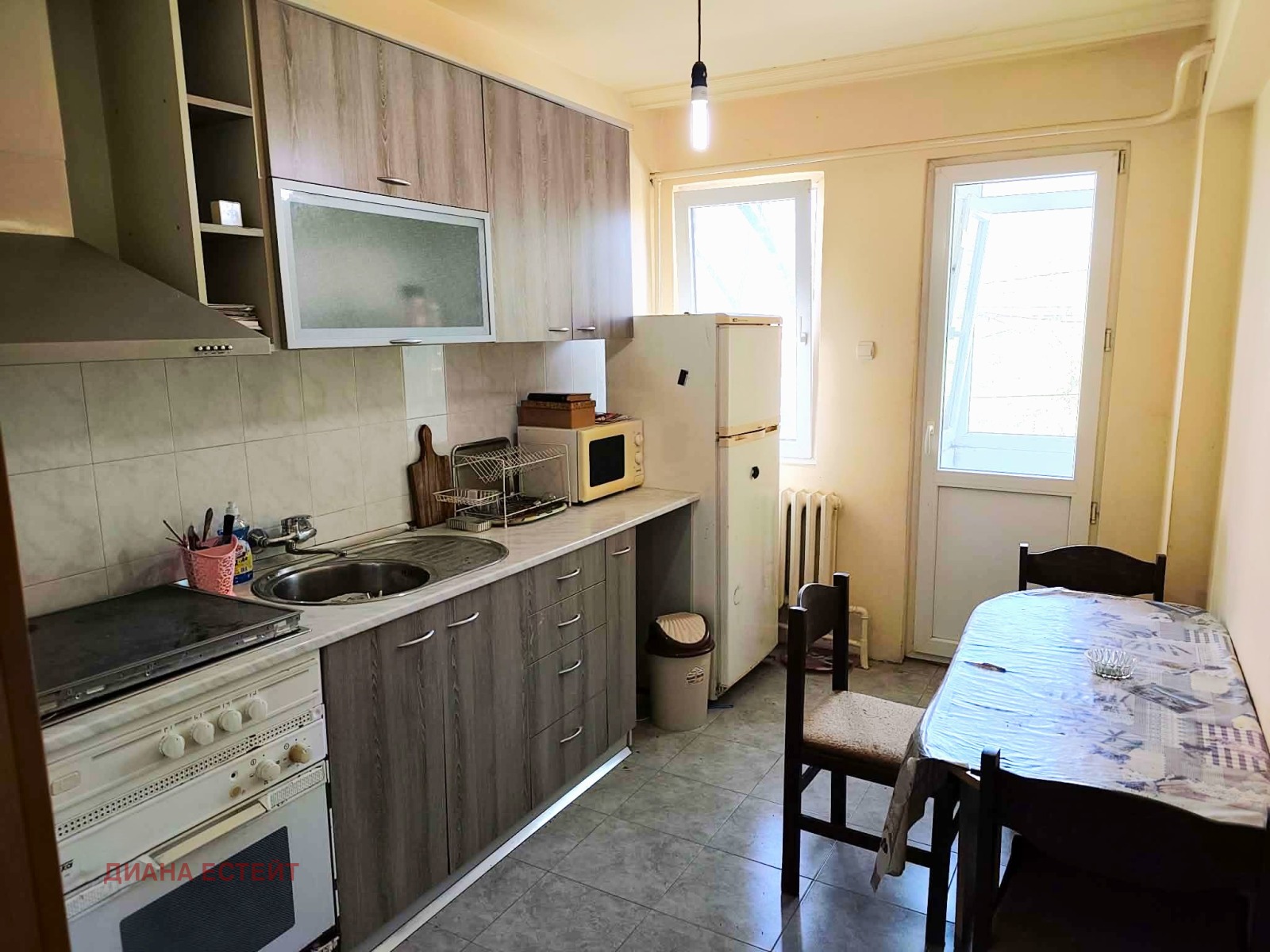 Продава 2-СТАЕН, гр. Видин, Калето