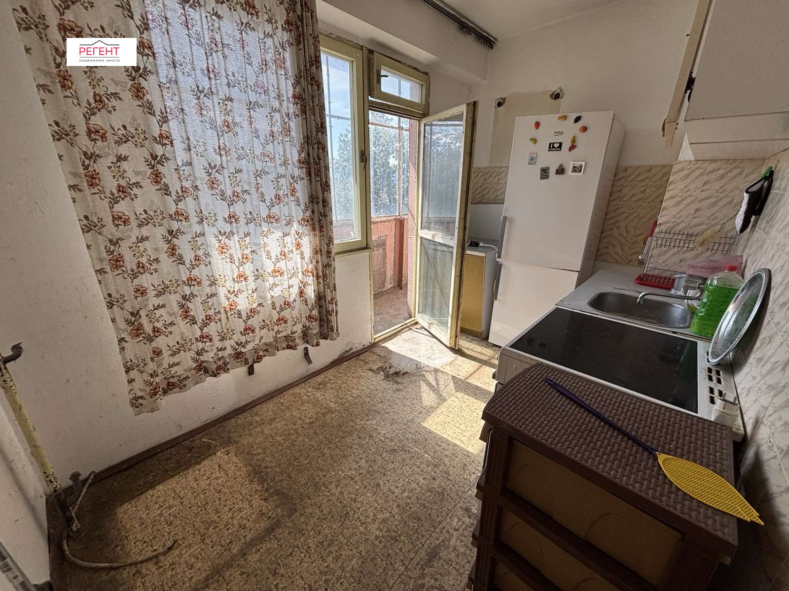 Продава 4-СТАЕН, гр. Габрово, Долни Бакойци, снимка 3 - Апартаменти - 56084219