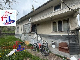 ������ ������� ����