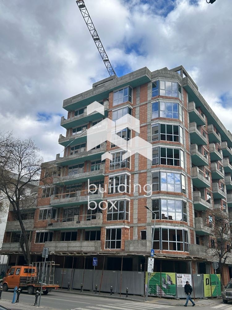 À venda  2 quartos Plovdiv , Centar , 101 m² | 61390878