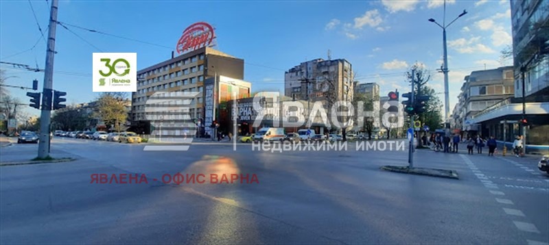 Продава МНОГОСТАЕН, гр. Варна, Център, снимка 1 - Aпартаменти - 49295045