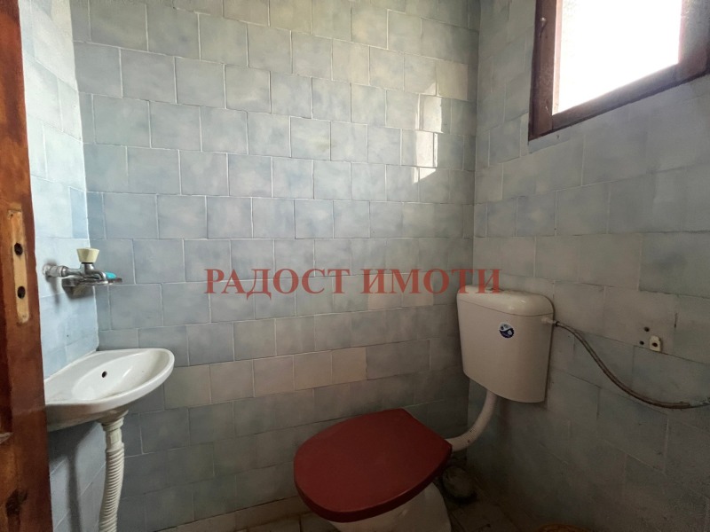 Продава  Къща област Пловдив , гр. Първомай , 236 кв.м | 57970628 - изображение [10]