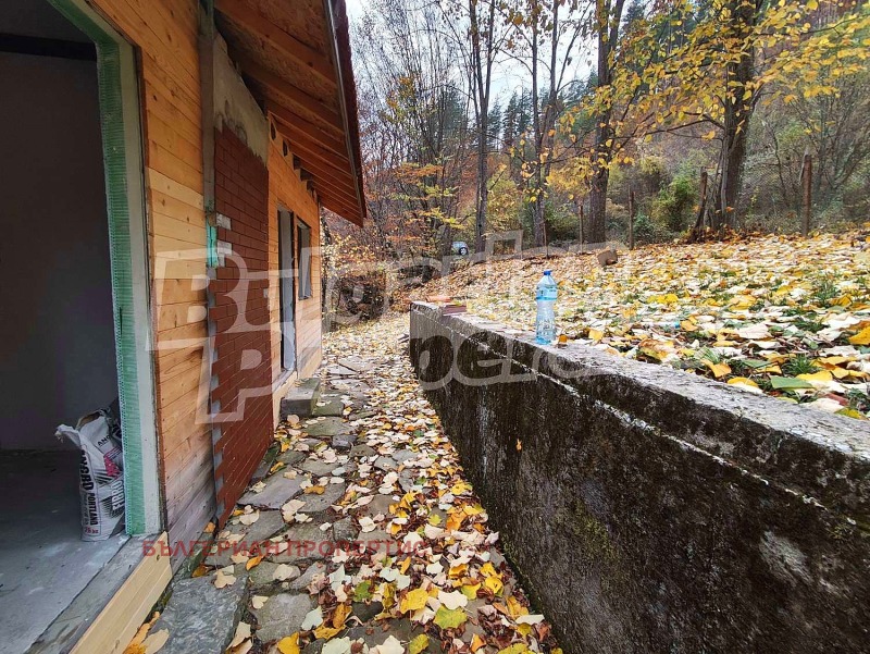 Продава КЪЩА, с. Чифлик, област Ловеч, снимка 15 - Къщи - 52167863