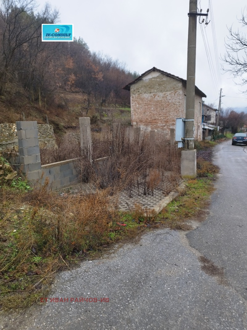 Продава КЪЩА, гр. Дупница, област Кюстендил, снимка 3 - Къщи - 53082316