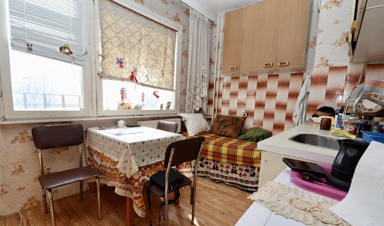 Продава 2-СТАЕН, гр. Своге, област София област, снимка 2 - Апартаменти - 55072576