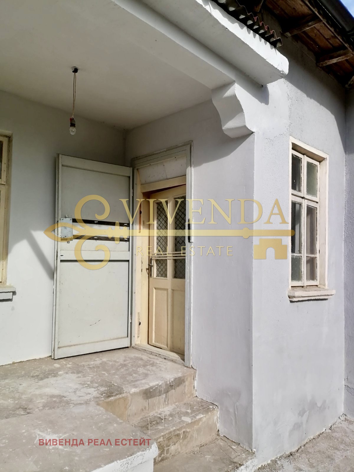 Продава КЪЩА, с. Крушовене, област Плевен, снимка 2 - Къщи - 56220771