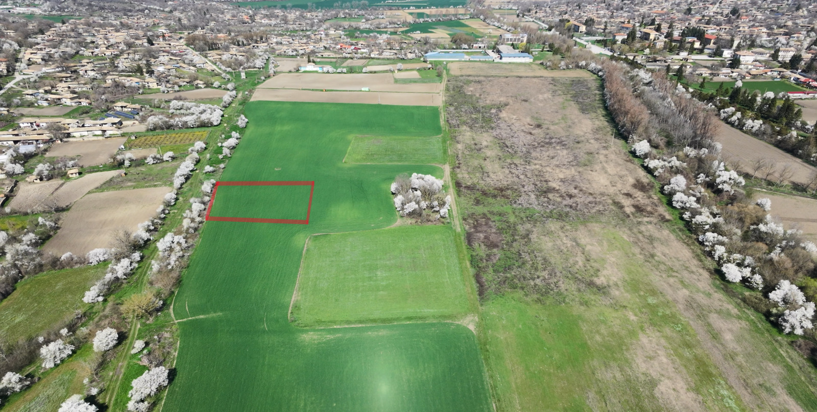 Продава ПАРЦЕЛ, с. Садина, област Търговище