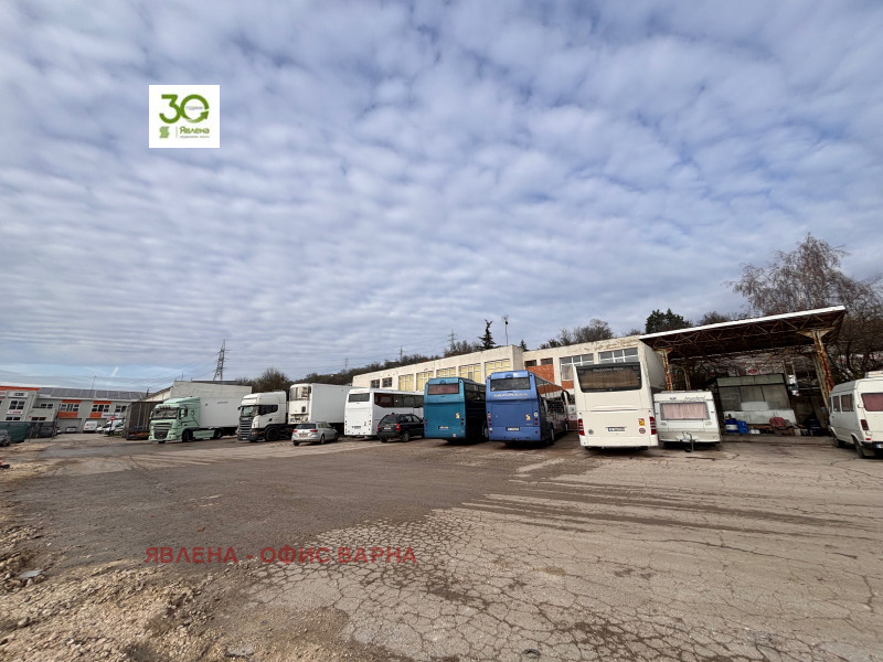 Продава САМОСТОЯТЕЛНА СГРАДА в град Варна, Възраждане 4 - 1931 кв.м / При запитване, ЯВЛЕНА - ОФИС ВАРНА