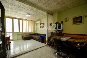 3 sovrum Grand Mol, Varna