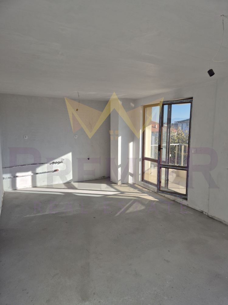 Продава 2-СТАЕН, гр. Пловдив, Прослав, снимка 2 - Апартаменти - 54367425