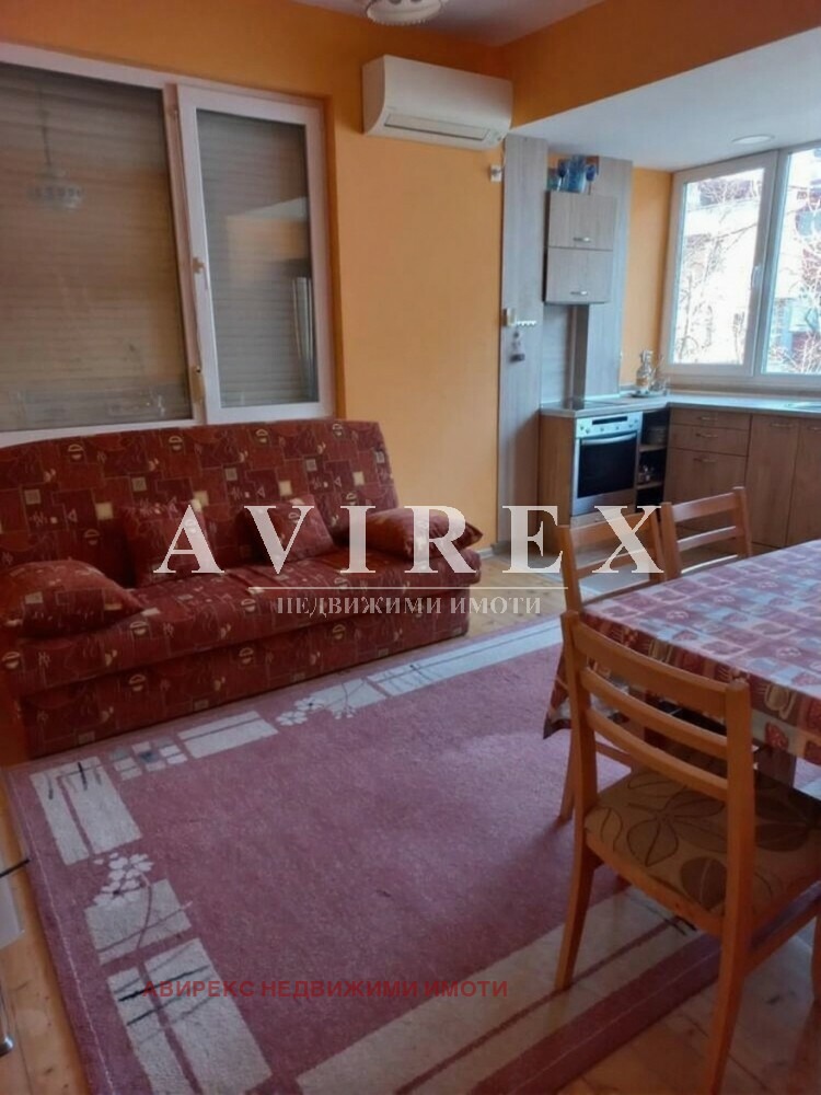 Продава 3-СТАЕН, гр. Пловдив, Каменица 2