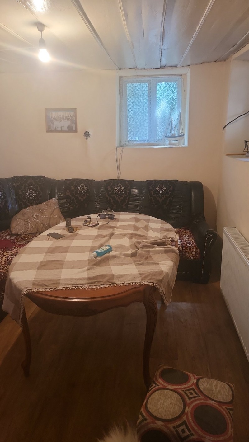 Na prodej  Dům Ruse , Družba 2 , 60 m2 | 63266736 - obraz [6]