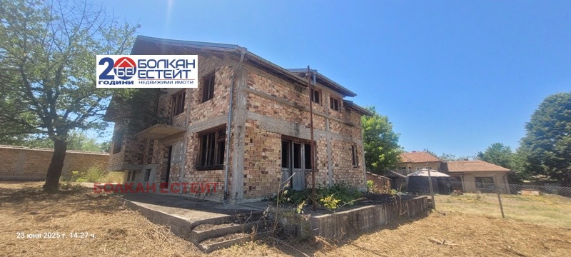 À venda  Casa região Veliko Tarnovo , Polikraichtche , 263 m² | 64150756