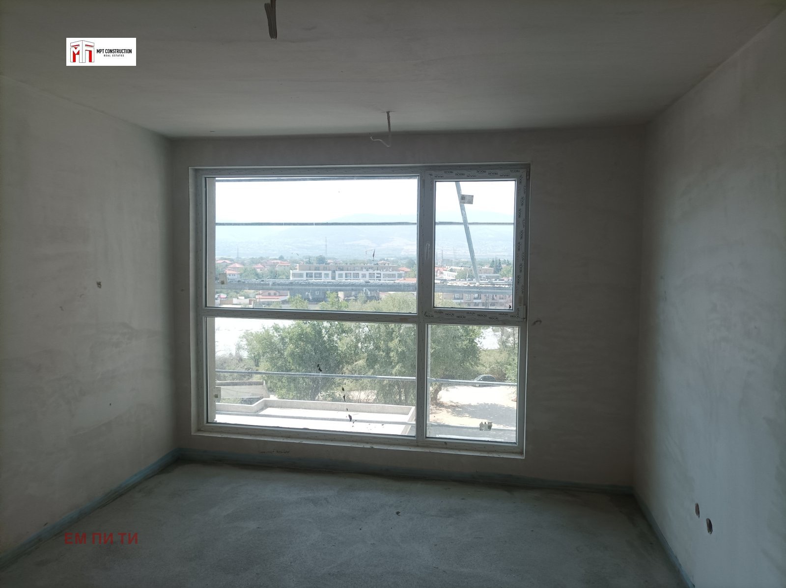 Продава 1-СТАЕН, гр. Пловдив, Въстанически, снимка 2 - Апартаменти - 54106382