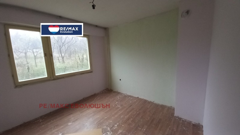 Продава 2-СТАЕН, гр. Разград, Житница, снимка 7 - Апартаменти - 52752550